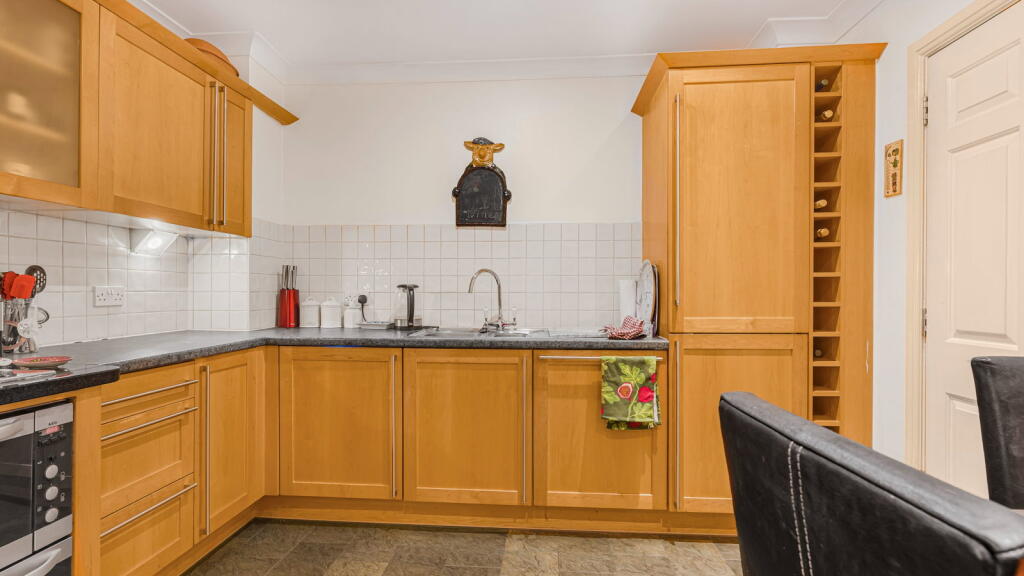 Apartment in Walsall - View 5