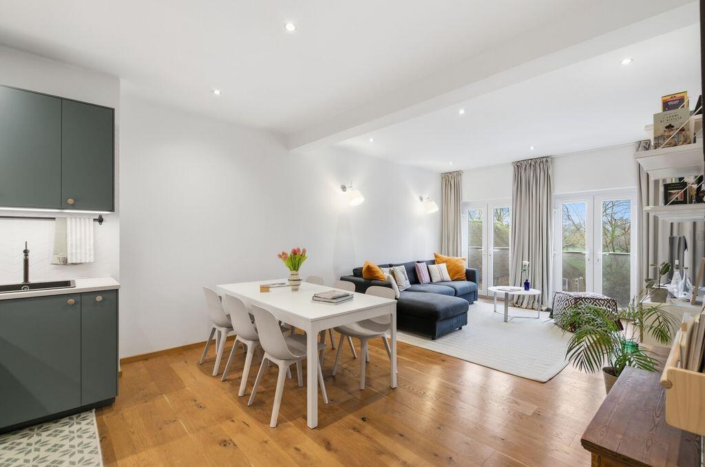 Main image of property: Prince of Orange Court, SE16