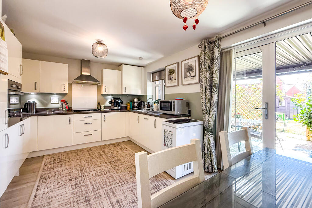 House in Brighton - View 3