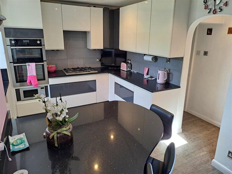 House in Sutton Coldfield, Maney - More