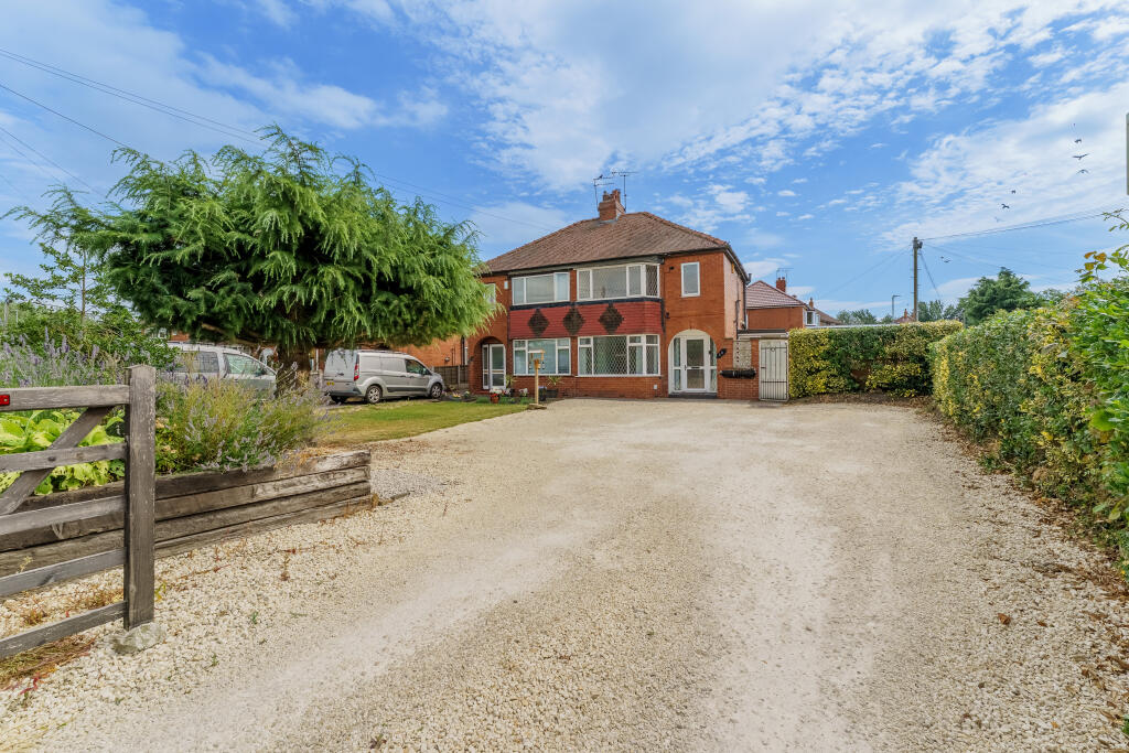 Main image of property: Park Lane, Allerton Bywater, Castleford, Leeds