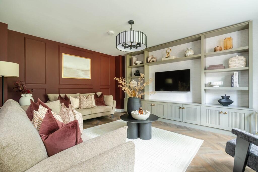 House in Mole Valley, Dorking - View 3
