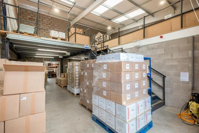D2, D3, D7 &amp; D8 Salwarpe Business Park 2550-17.jpg