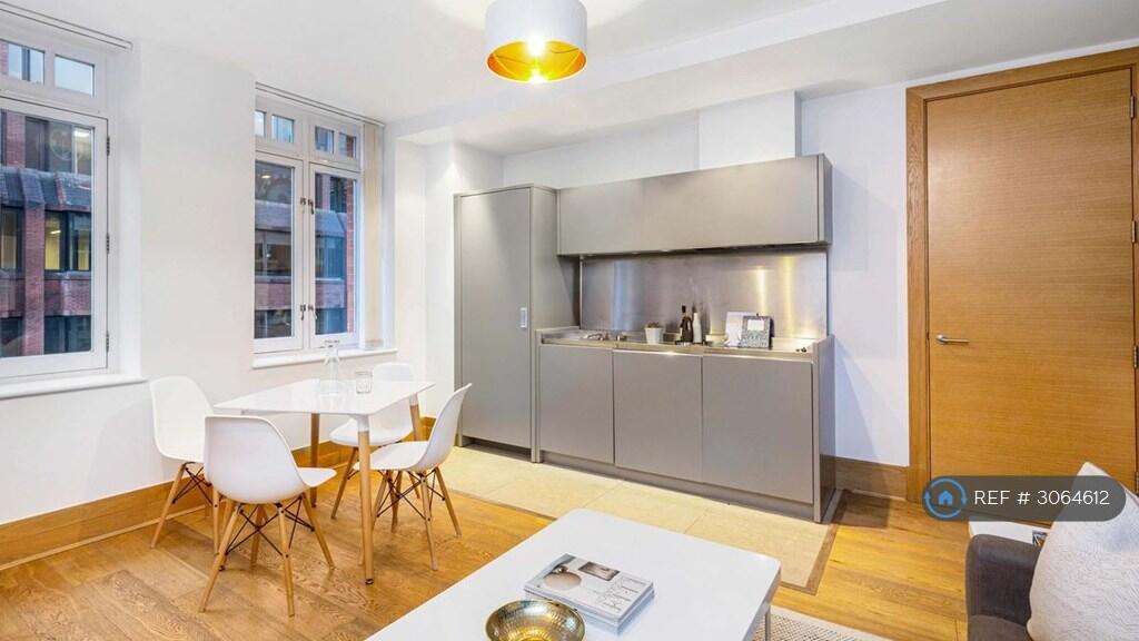Main image of property: Leman Street, London, E1