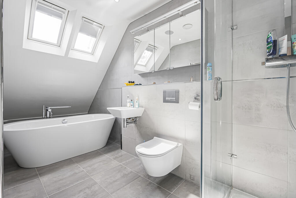 Additional image 8 of Boyes Crescent, London Colney, AL2