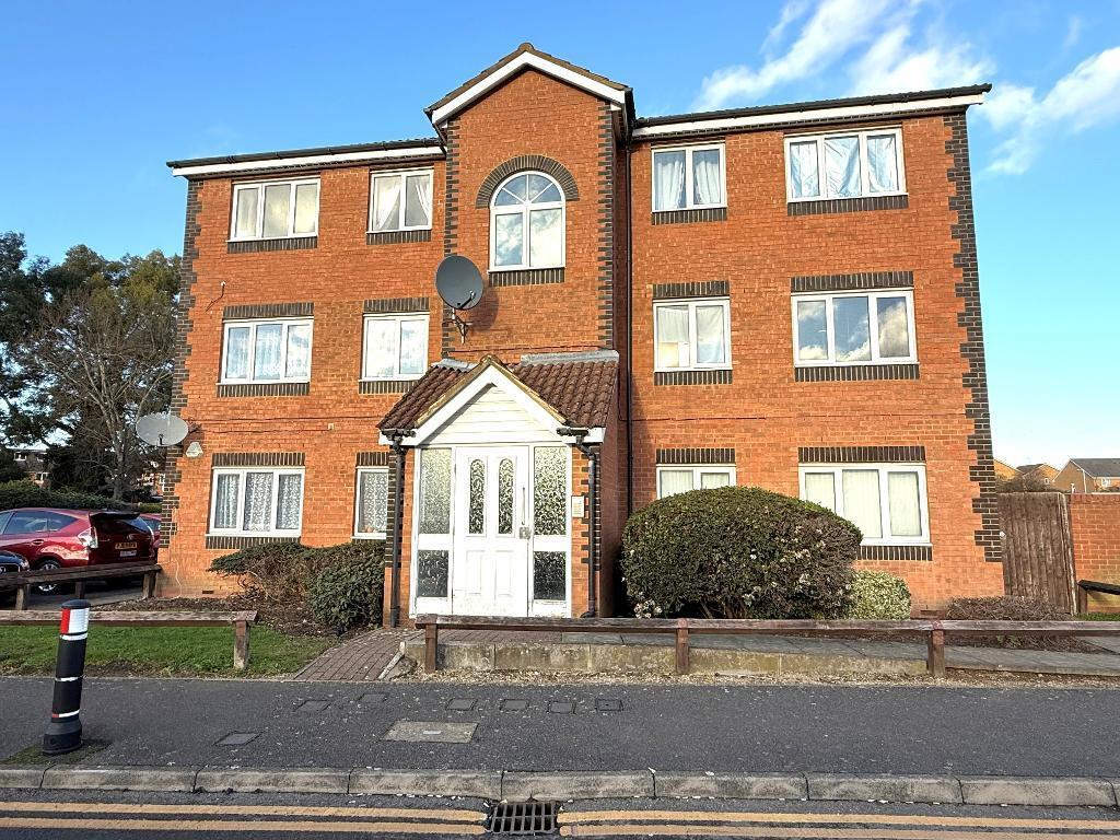Main image of property: Dunraven Avenue, Dallow, Luton, Bedfordshire, LU1 1TP