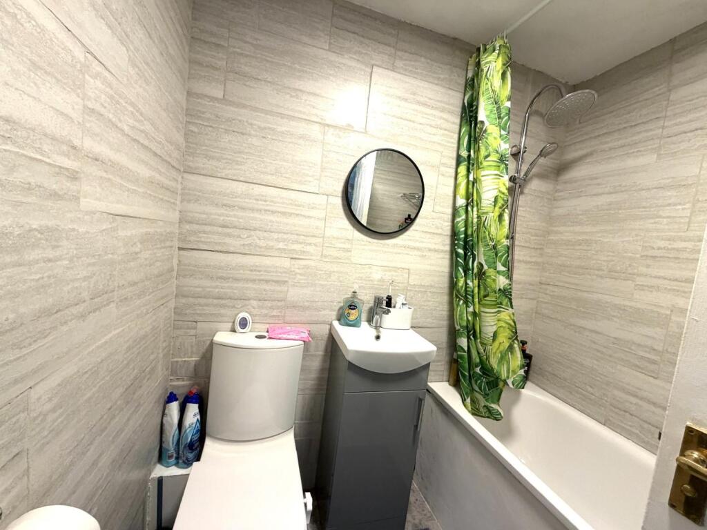 Additional image 8 of Moorland Road, Street