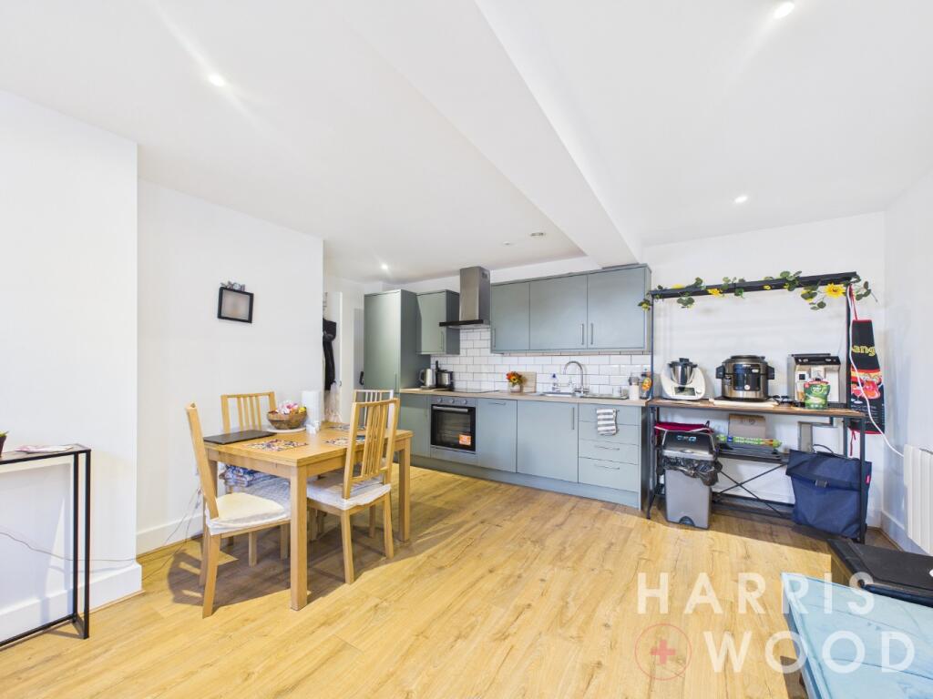 Apartment in Colchester, New Town - View 5
