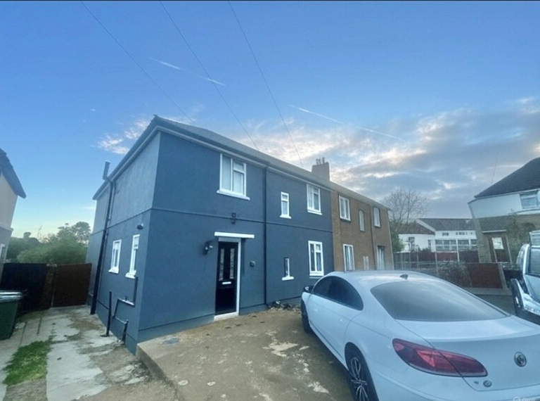Main image of property: Park Avenue, Grays