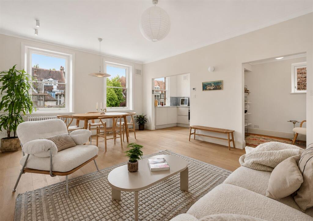 Main image of property: Frognal, Hampstead, NW3
