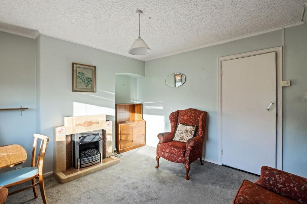 South Avenue, Eastbourne, BN20 photo 4