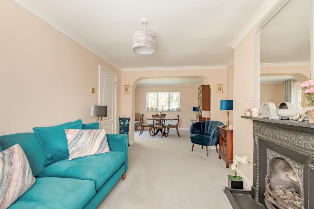Chestnut Lane, Amersham photo 4