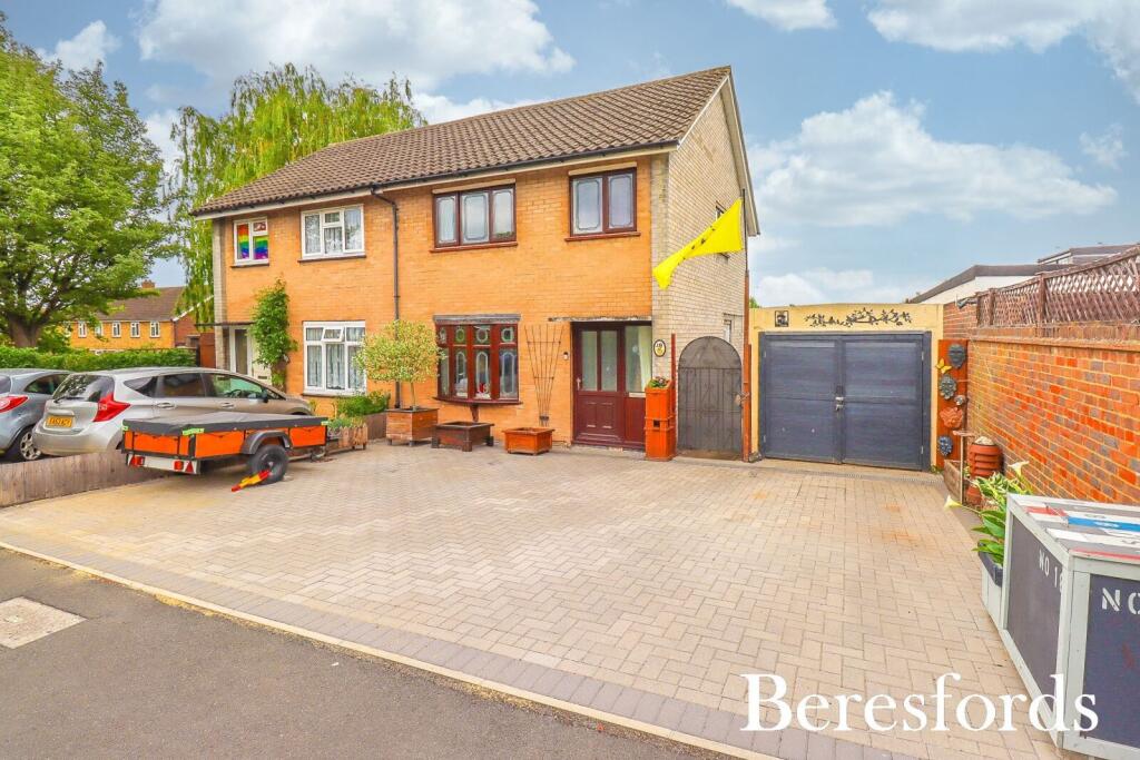 Main image of property: Roseberry Gardens, Upminster, RM14