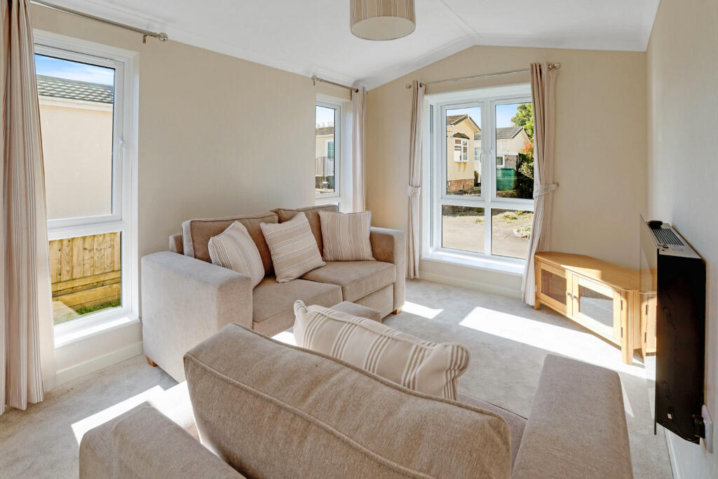 House in Truro - View 5