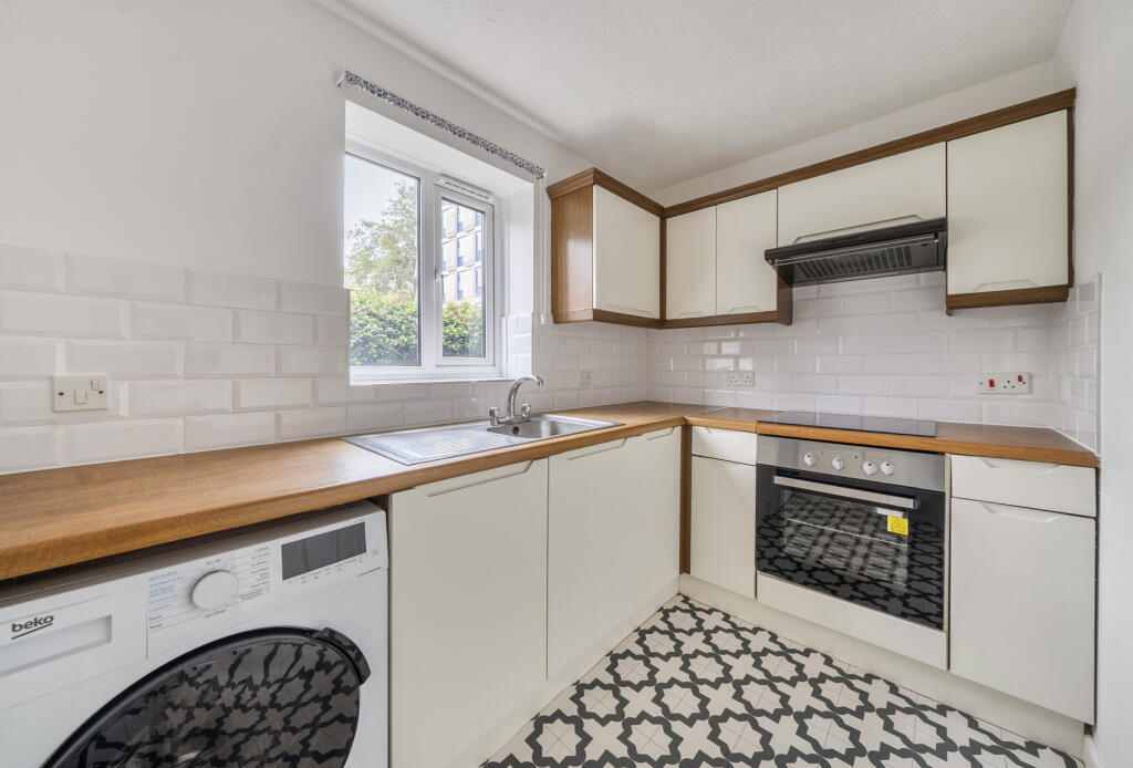 Apartment in Bristol, Temple Quarter, Redcliffe - View 2