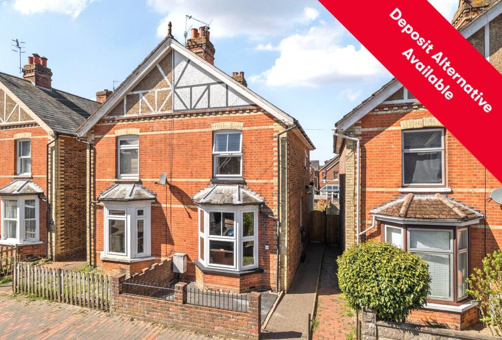 Main image of property: Hill View Road, Tunbridge Wells, Kent, TN4