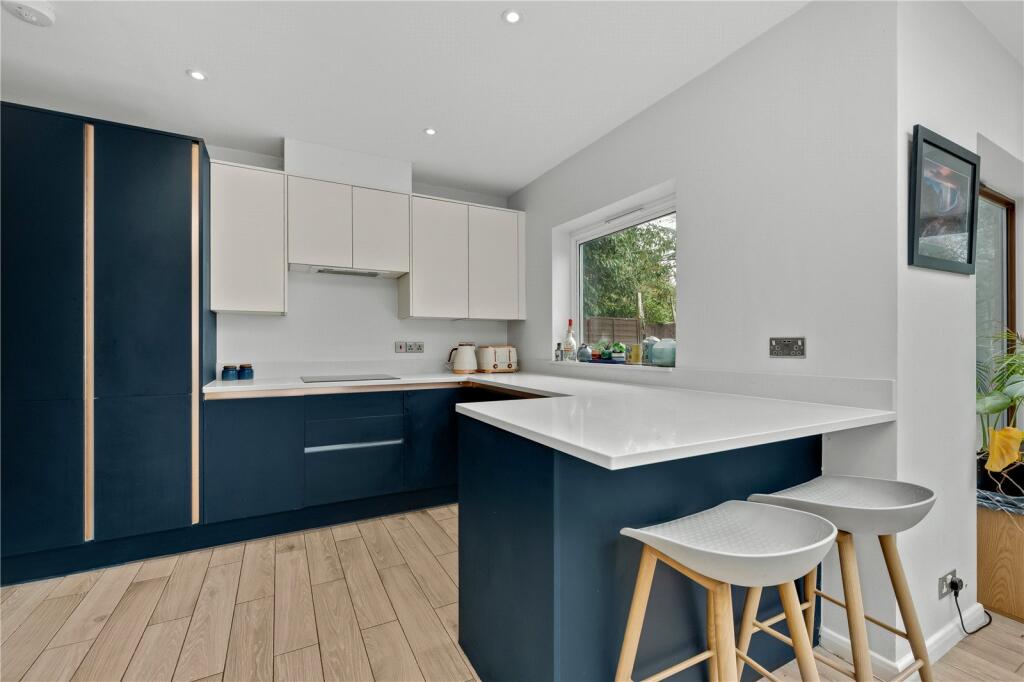 House in Elmbridge, Surrey - View 3