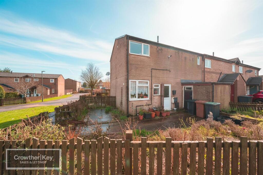 Main image of property: Cromford Lane, Buxton