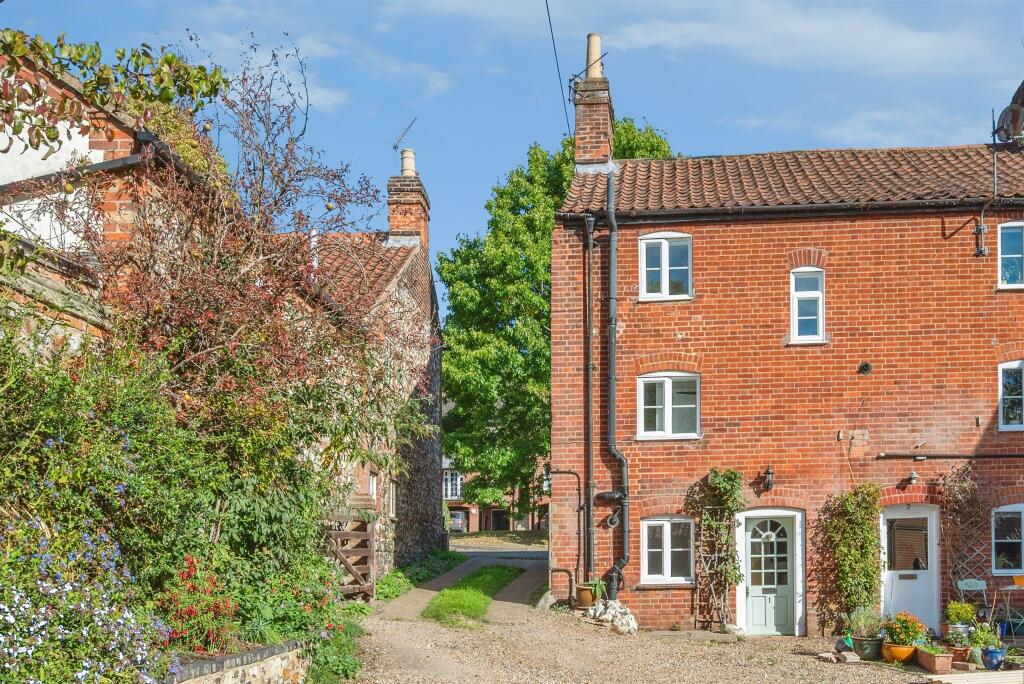 Main image of property: High Street, Coltishall, Norwich