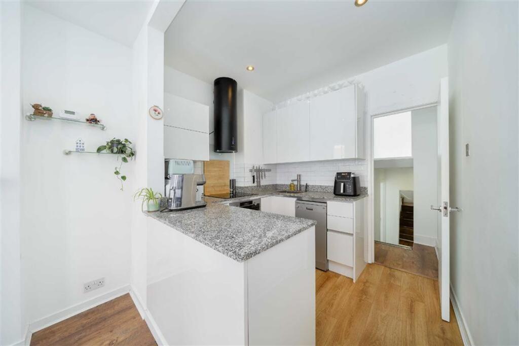 Apartment in London, Primrose Hill, Chalk Farm - View 5