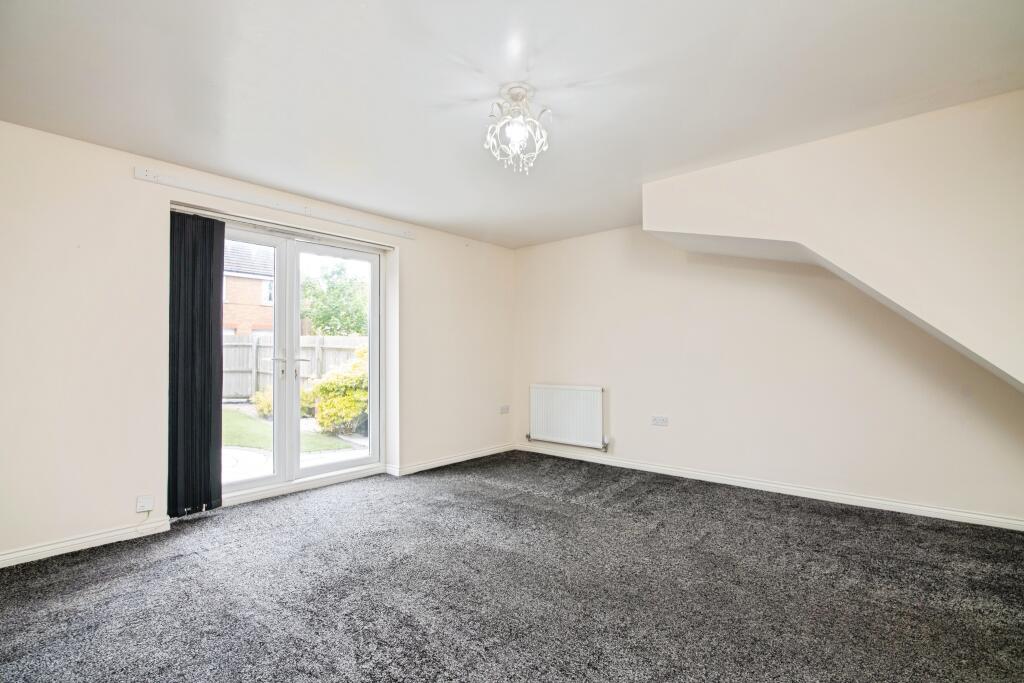 House in Sandwell, West Midlands - View 3