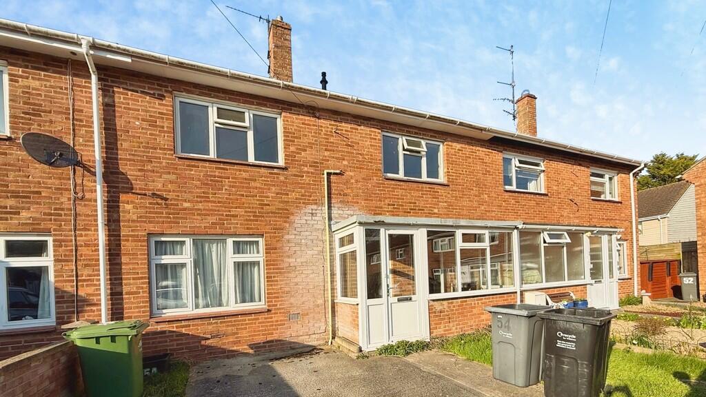 3-bed terraced on Queensway, Warminster, £215,000