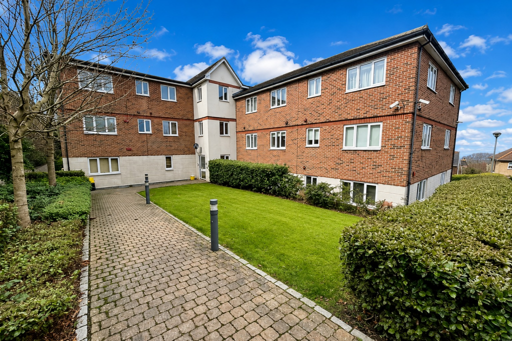 Main image of property: Treetop Close, Luton