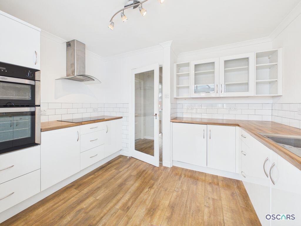 House in Hull - View 5