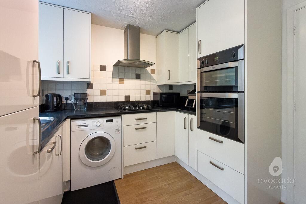 Sen Close, Warfield, Berkshire, RG42 2QB - View 2