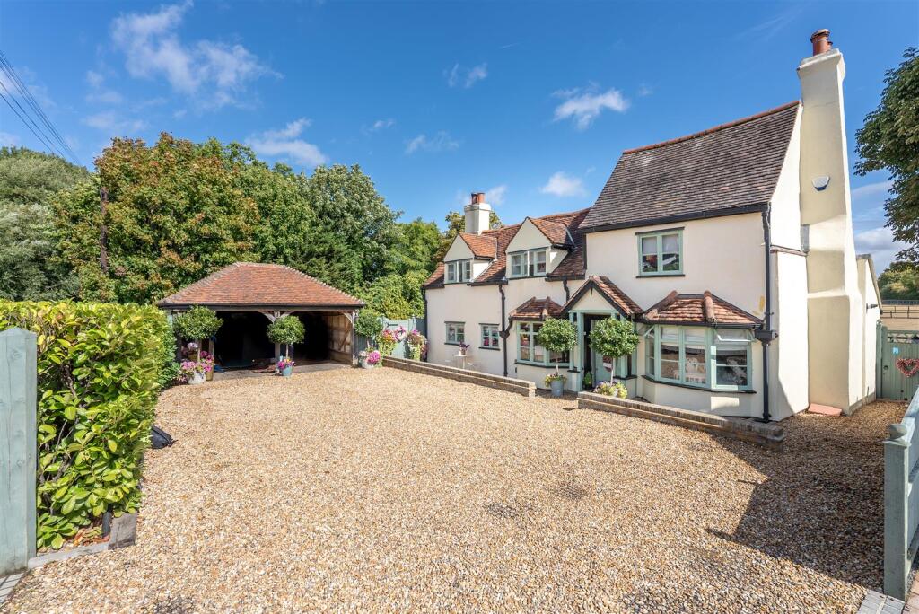 Main image of property: Epping Road, Nazeing, Waltham Abbey