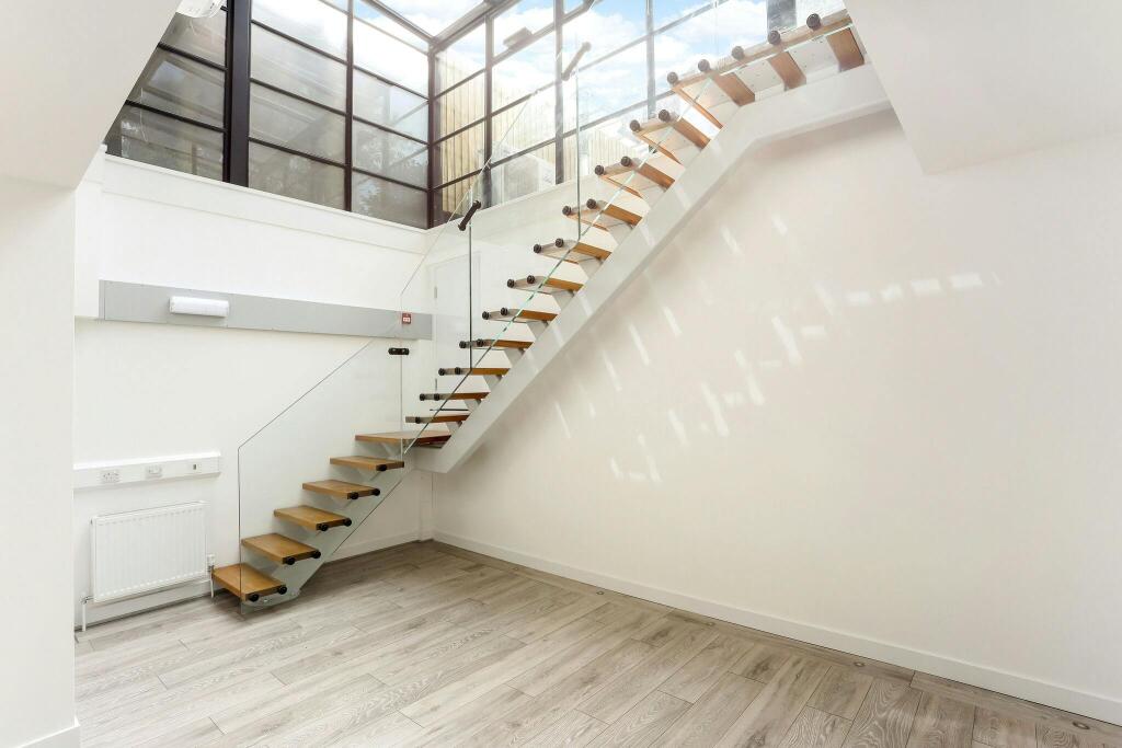 Basement 179 West End Lane West Hampstead14847939_low.jpg