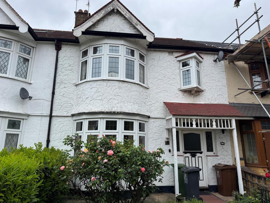 Main image of property: Lyndhurst Gardens, Barking