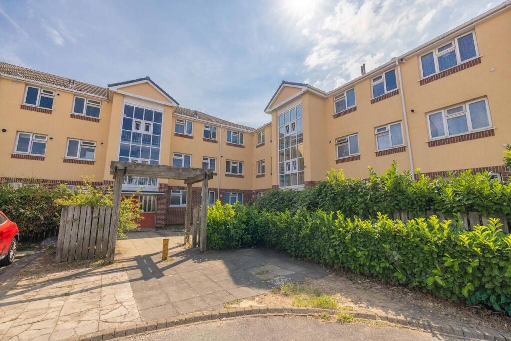 Main image of property: Bromycroft Road, Slough, SL2