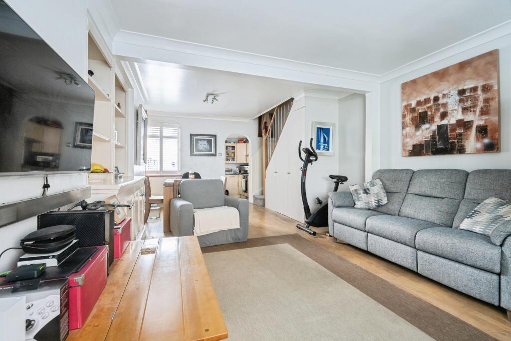 Main image of property: London Road, Wallington, SM6