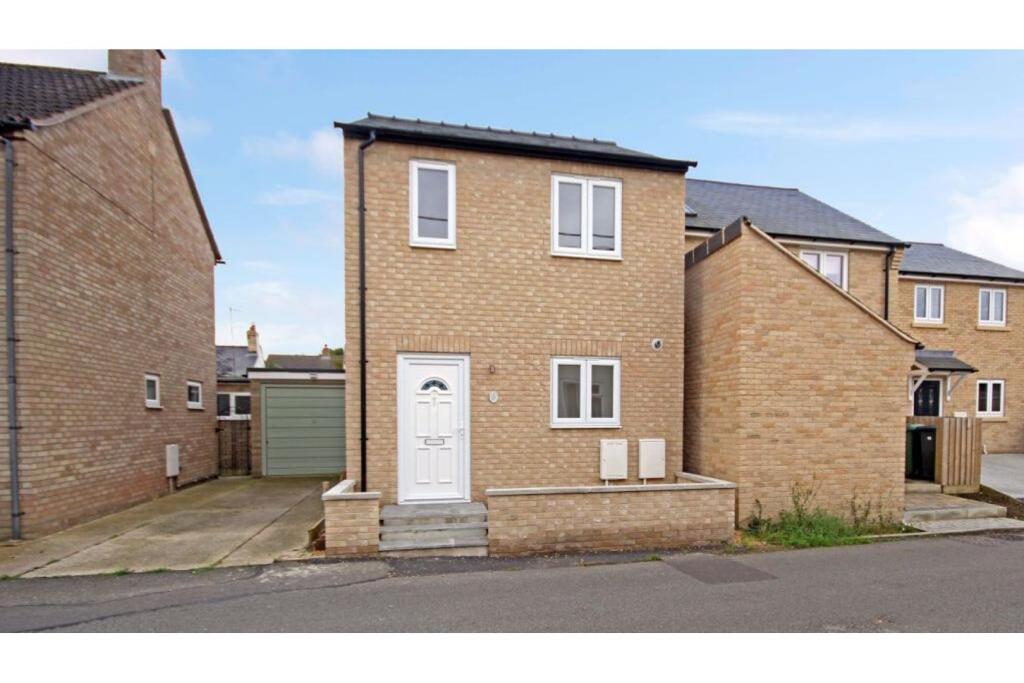 Main image of property: Burgess Road, Cambridge, CB25