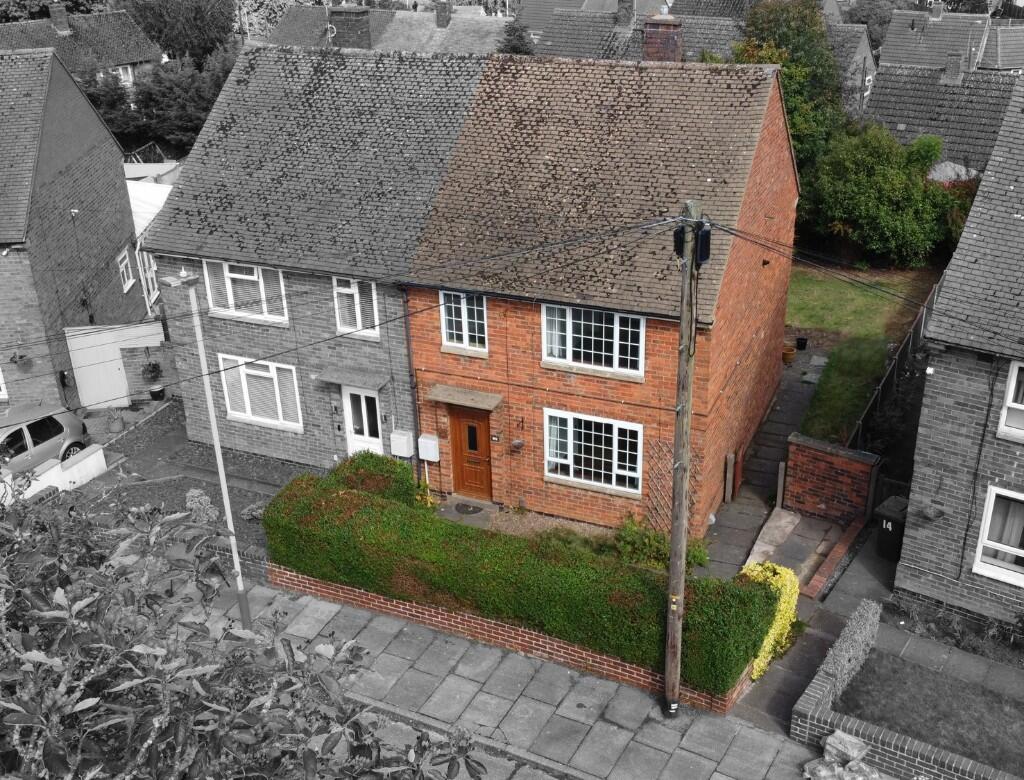 3-bed semi-detached on Goodwood Crescent, Leicester, LE5, £290,000