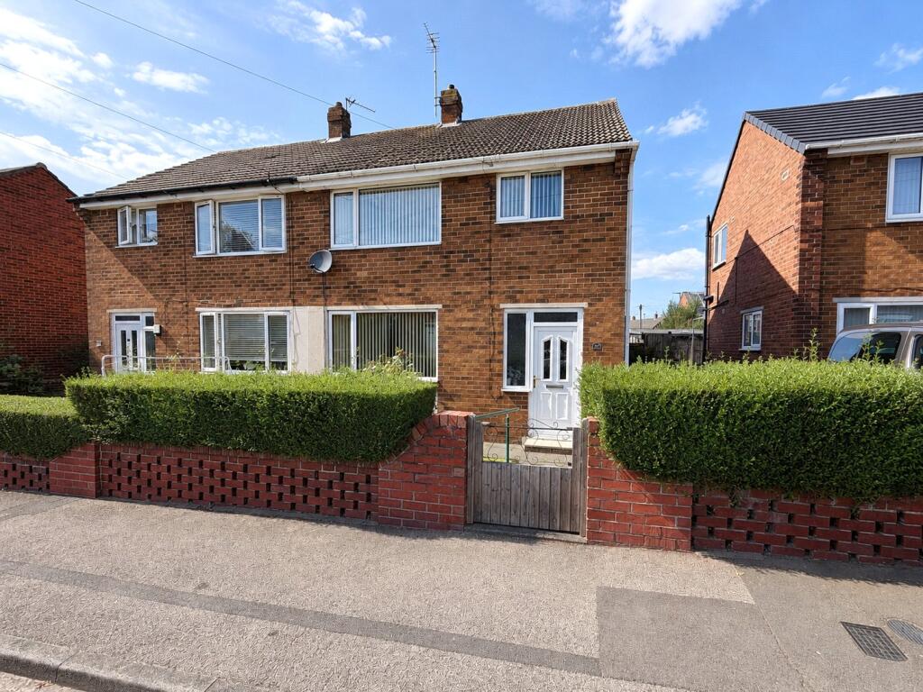 3-bed semi-detached on Queensway, Shildon, Durham, DL4, £60,000