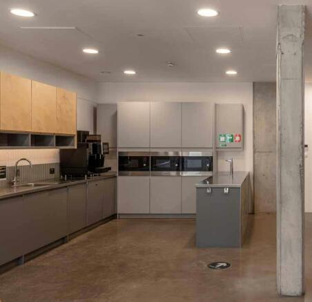The_Edge_13_Kitchen_Close_Up.jpg