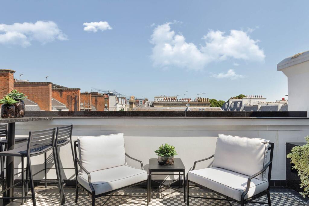3 bedroom penthouse for rent