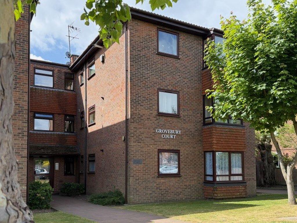 Main image of property: 3 Broomfield Road, Bexleyheath