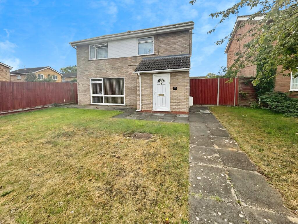4-bed detached on Walcot Walk, Peterborough, PE3, £415,000