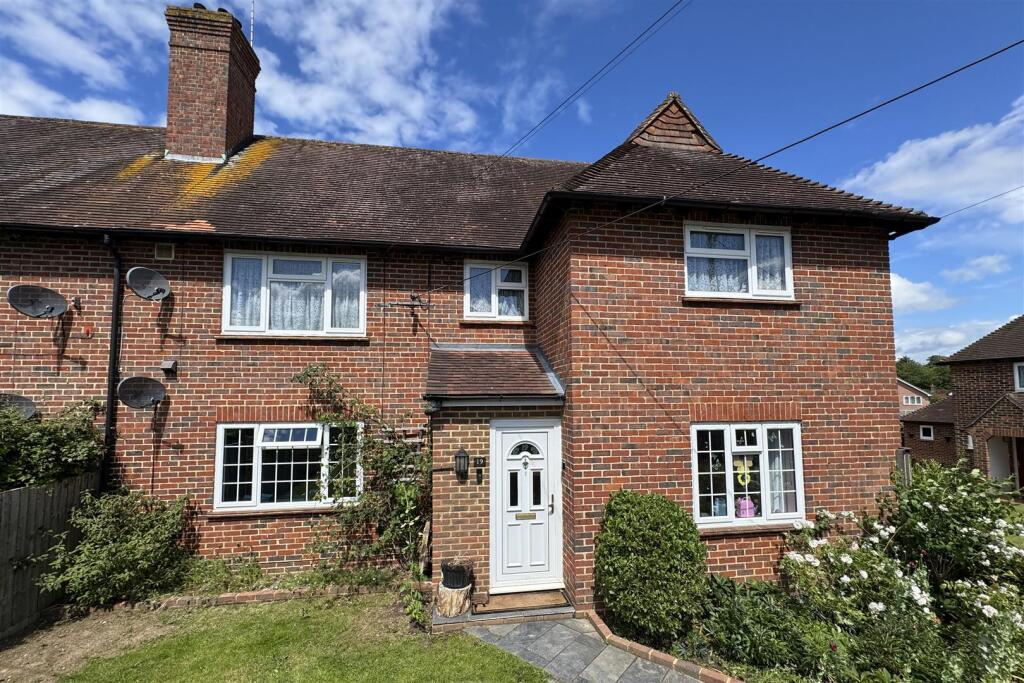 Main image of property: Chiddingfold