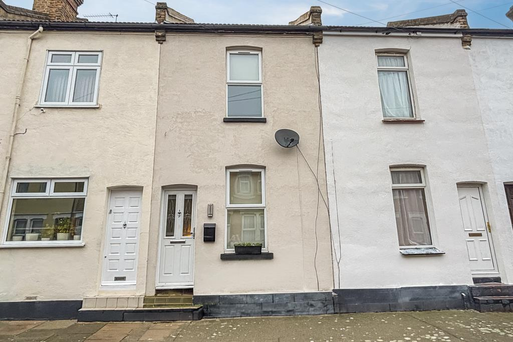 Main image of property: Fernbrook Avenue, Southend-on-Sea
