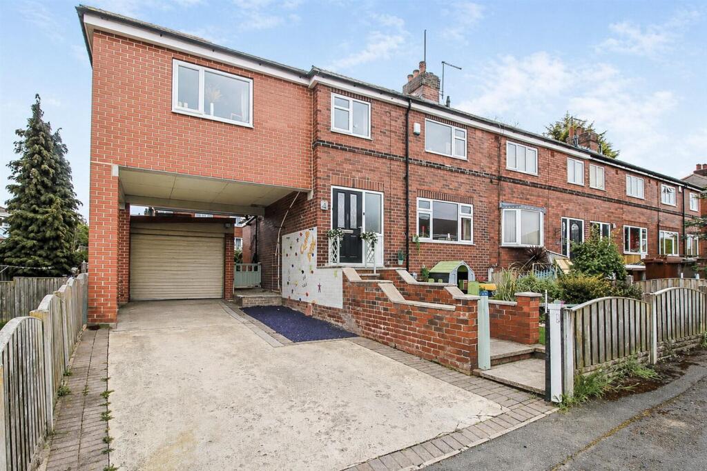 Main image of property: Westbourne Avenue, Pontefract