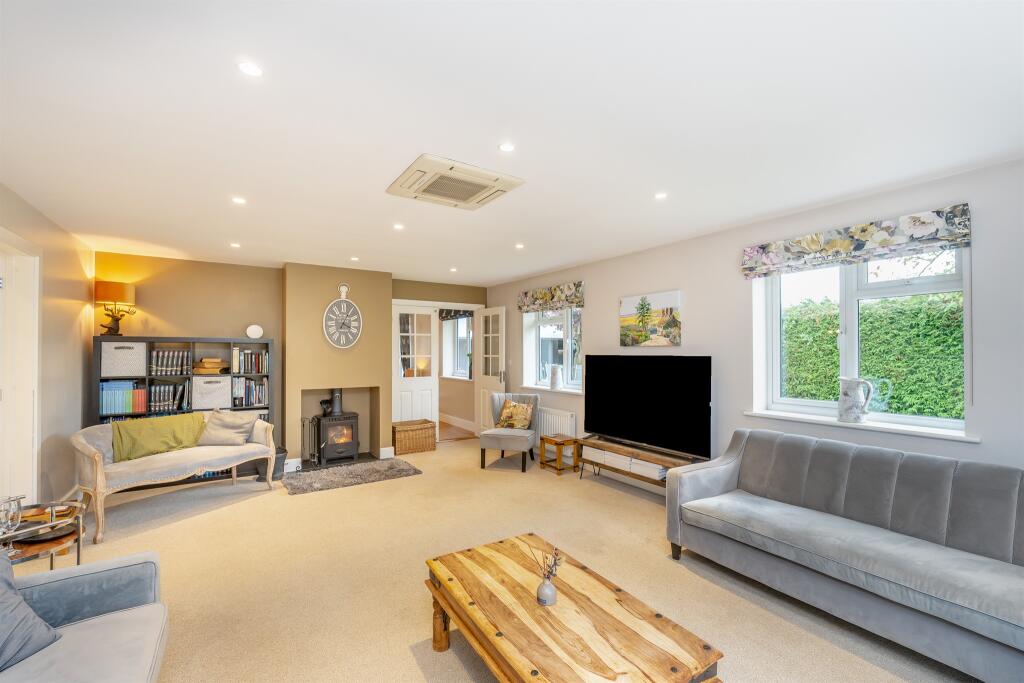 Kelthorpe Close, Ketton, Stamford photo 3