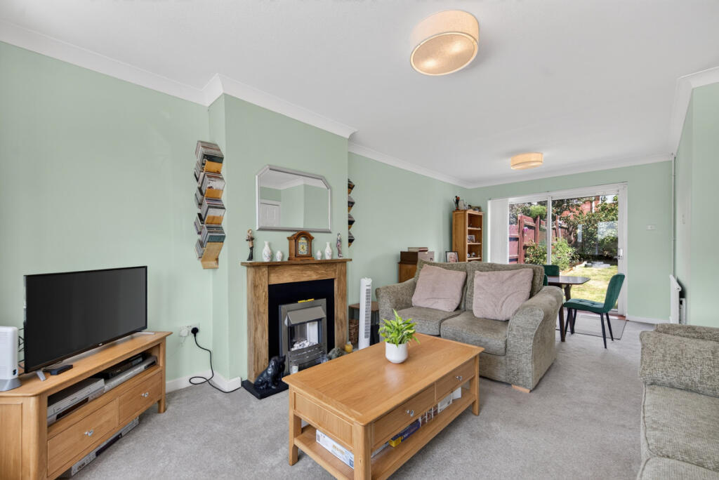 House in Corby, North Northamptonshire - View 6