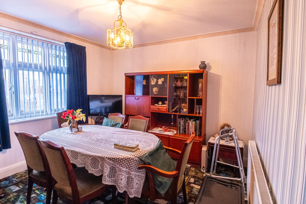 House in Chesterfield, Newbold - More