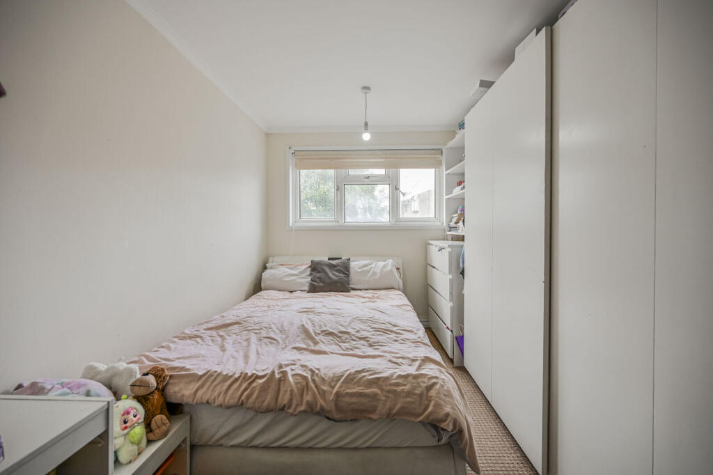 Apartment in London, Walthamstow Village, Leyton - View 4