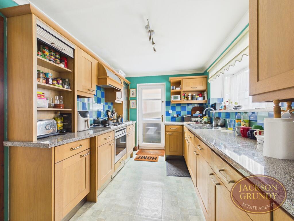 House in Northampton - View 3