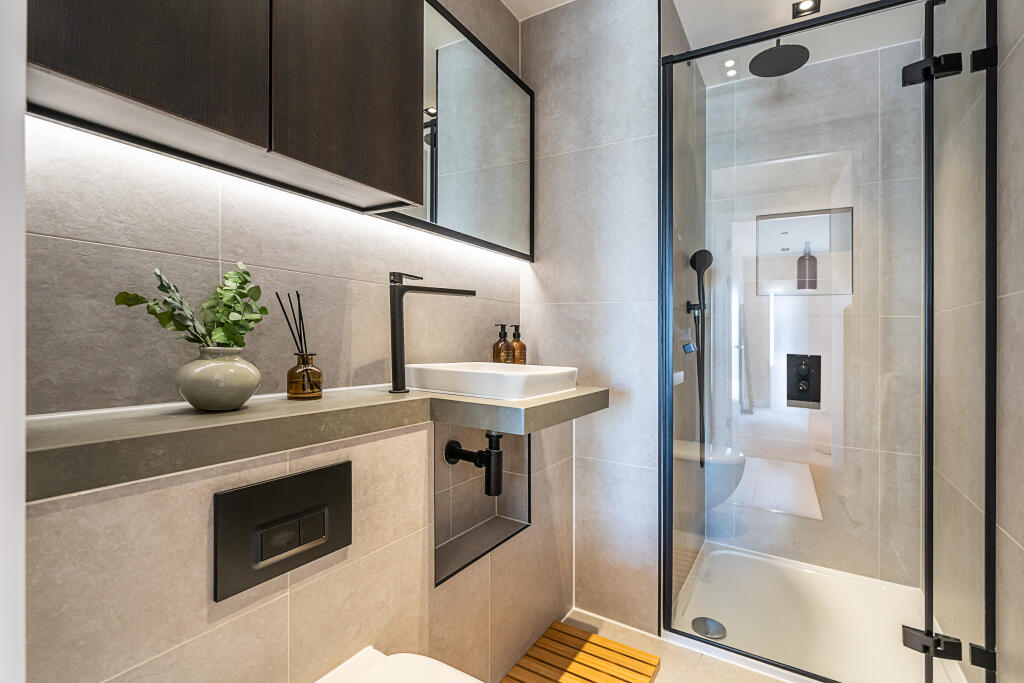Apartment in London - More
